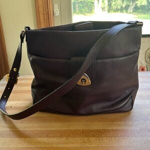 Vintage Etienne Aigner burgundy leather shoulder purse, short strap